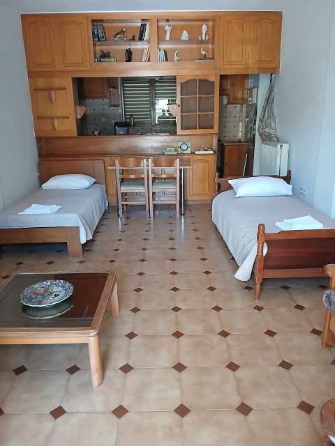 Airport Sea View House-Studio