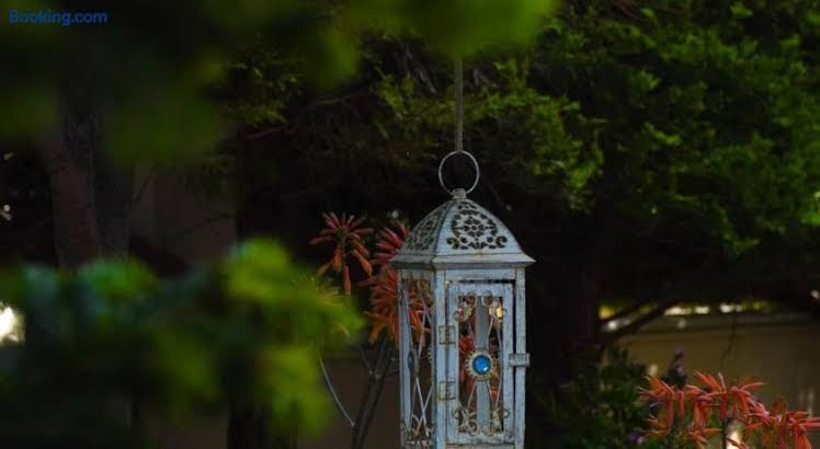 Airport Sea View House-Studio