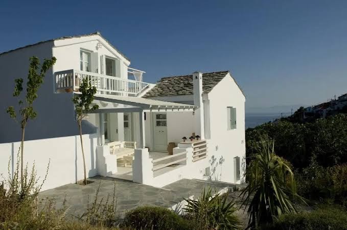 Aletri Swim Up Boutique Hotel