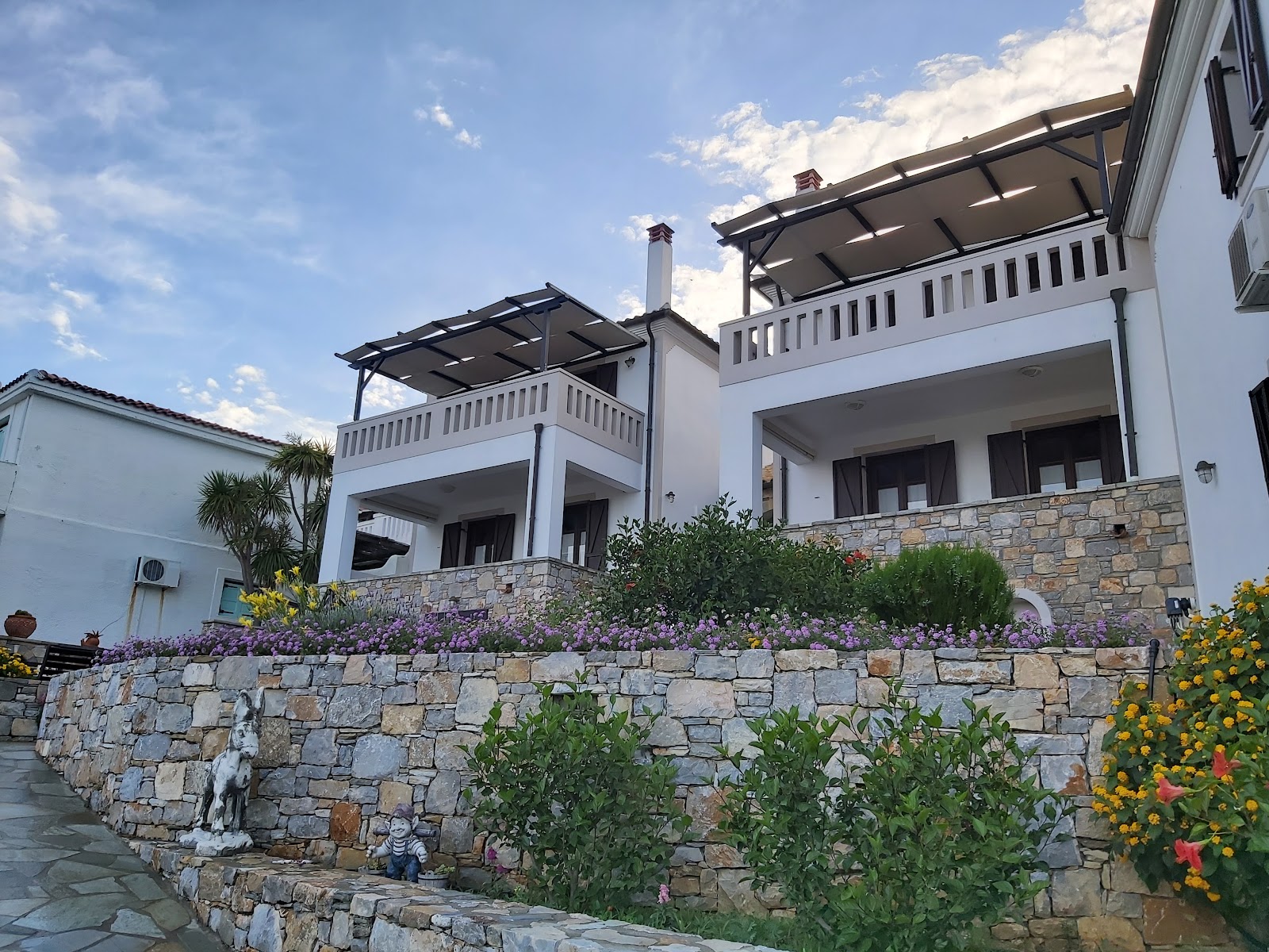 Aletri Swim Up Boutique Hotel