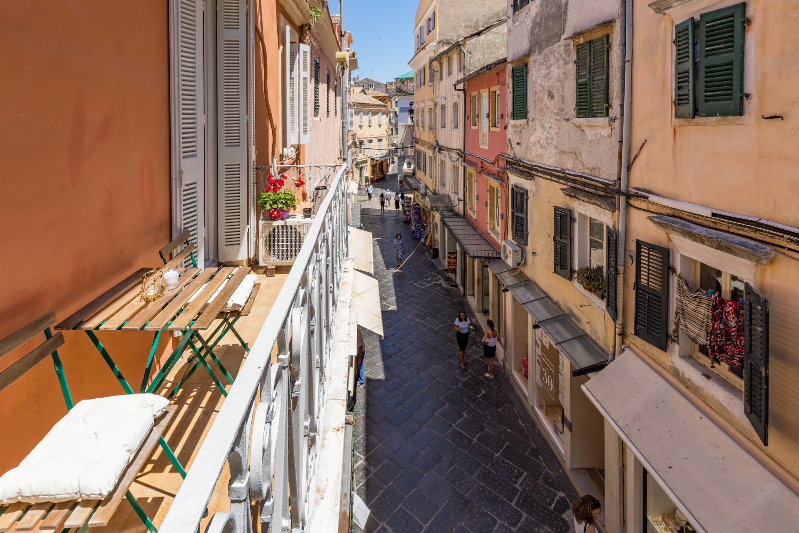 Ami's Only for WOMEN Dormitory