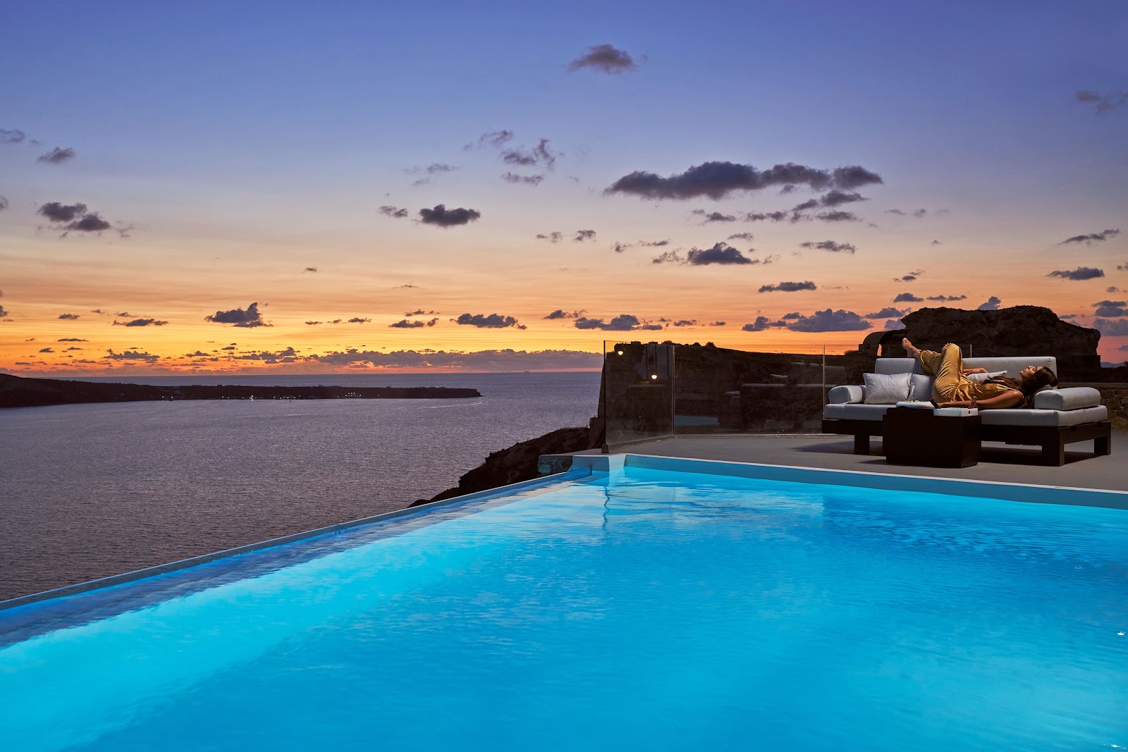 ANEMI HOUSE & VILLAS