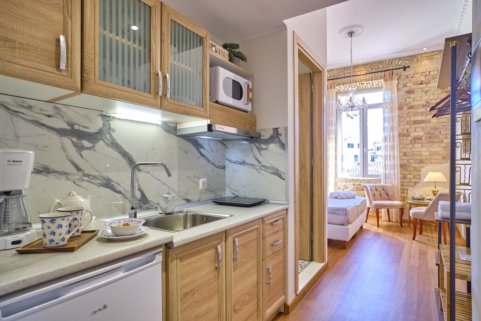 Anesis Apartment and Studios