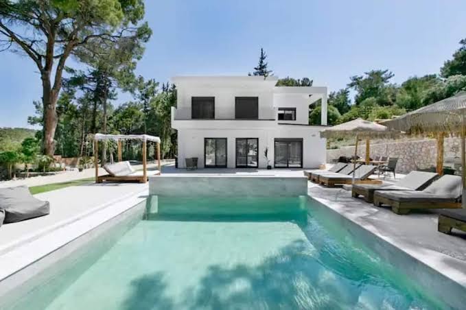 Anthi Luxury Residence