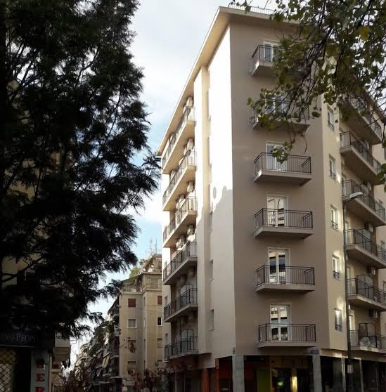 Athens Central Station SmArt Stay (4-Bedroom with 2-Bathroom Apartment)