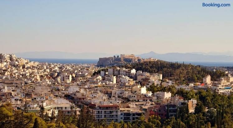 Athens Stay 30