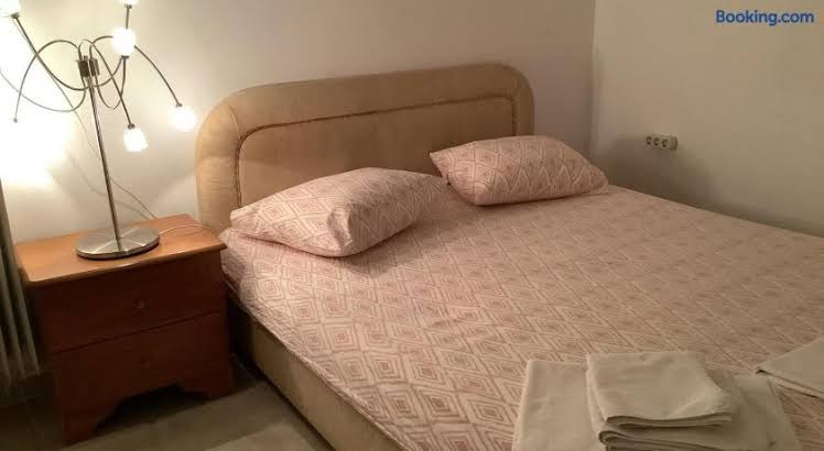 Athens Stay 50 Dual Private Suites Dual Baths Netflix