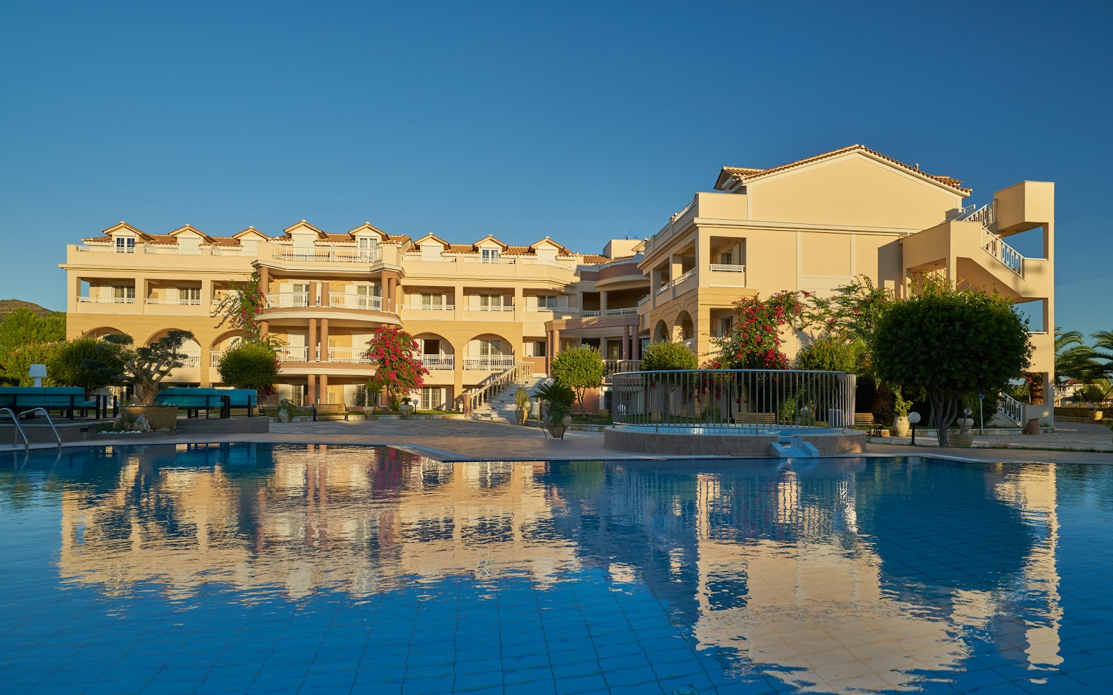 Caretta Beach Holiday Village