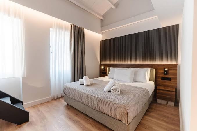 Curcumelli Luxury Suites