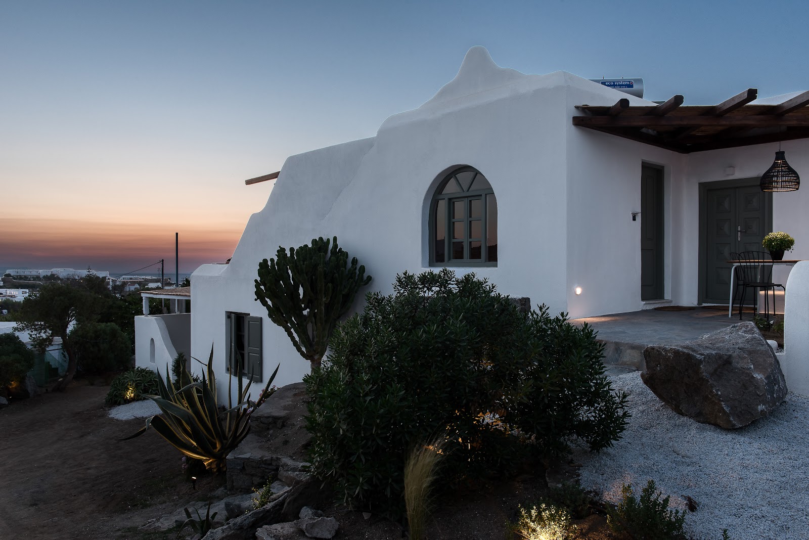 Dibellee Mykonos Studios