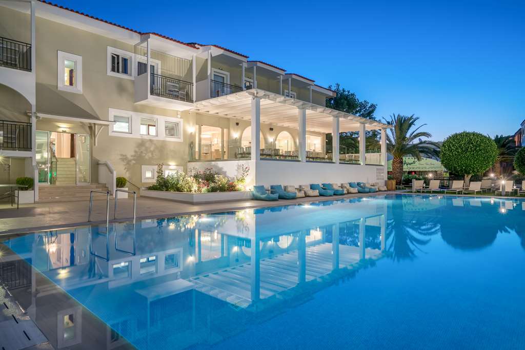 Domes Aulus Zante, Autograph Collection