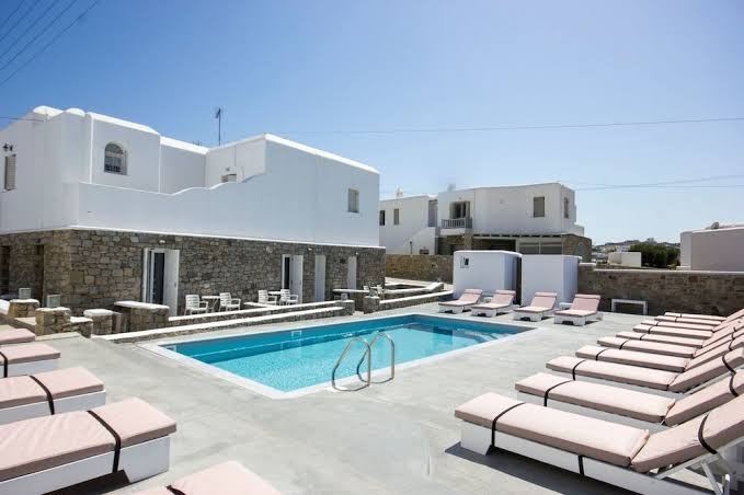 Dreambox Mykonos Suites and Mini Villas