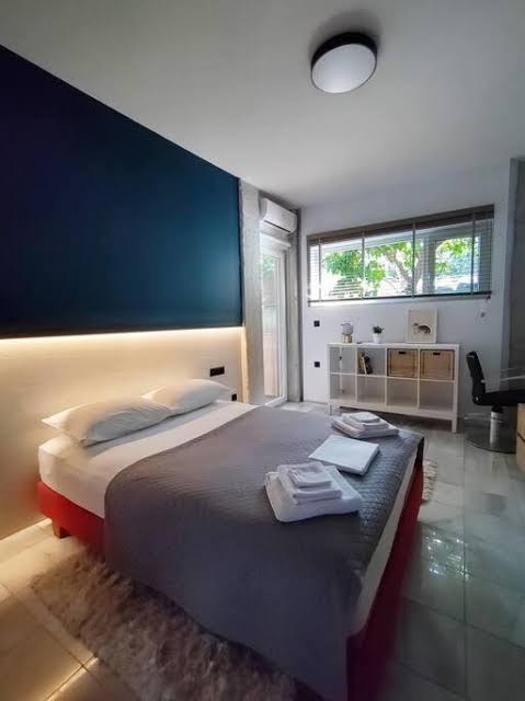 Elaionas Nikou Waterfront Villa Retreat