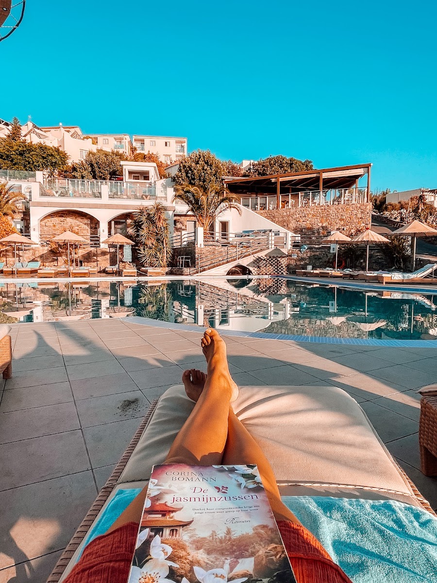 Elounda Palm Hotel & Suites