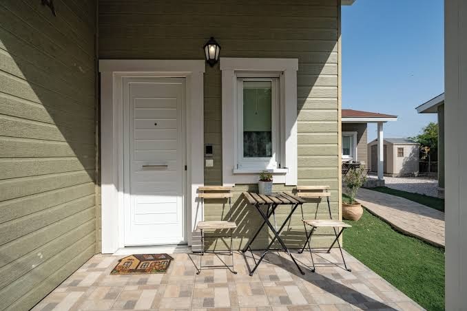 Emvi Apartments IV seaview near airport