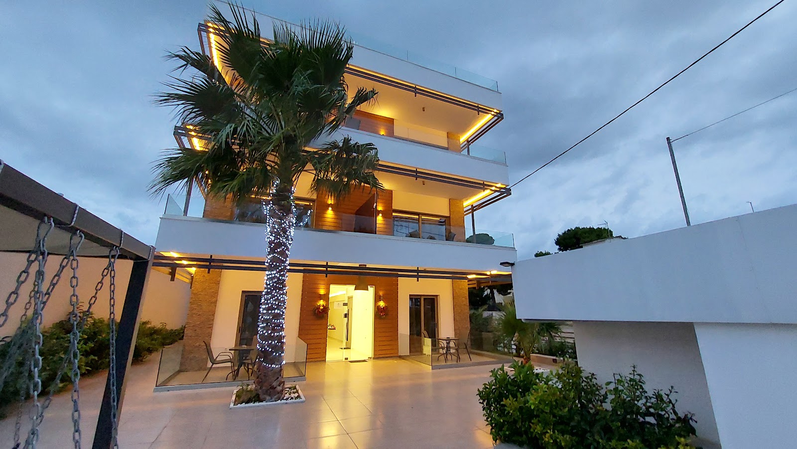 Euphoria Blue Apartments