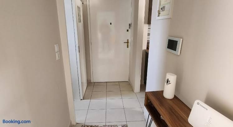 Horizon view apartment port of Piraeus short term rental