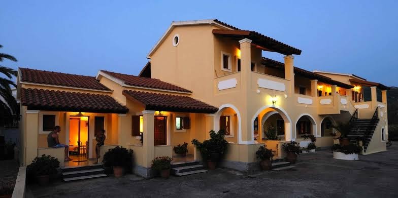 IPPOCRATES APARTMENTS