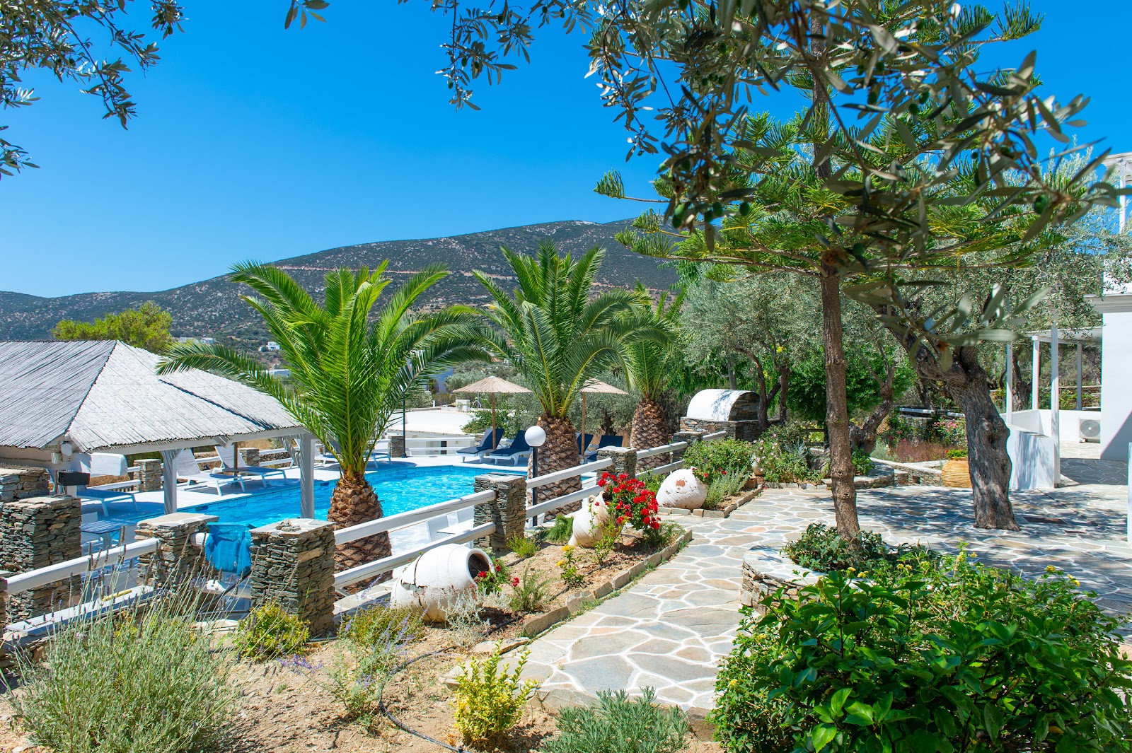 Irini Pension Sifnos