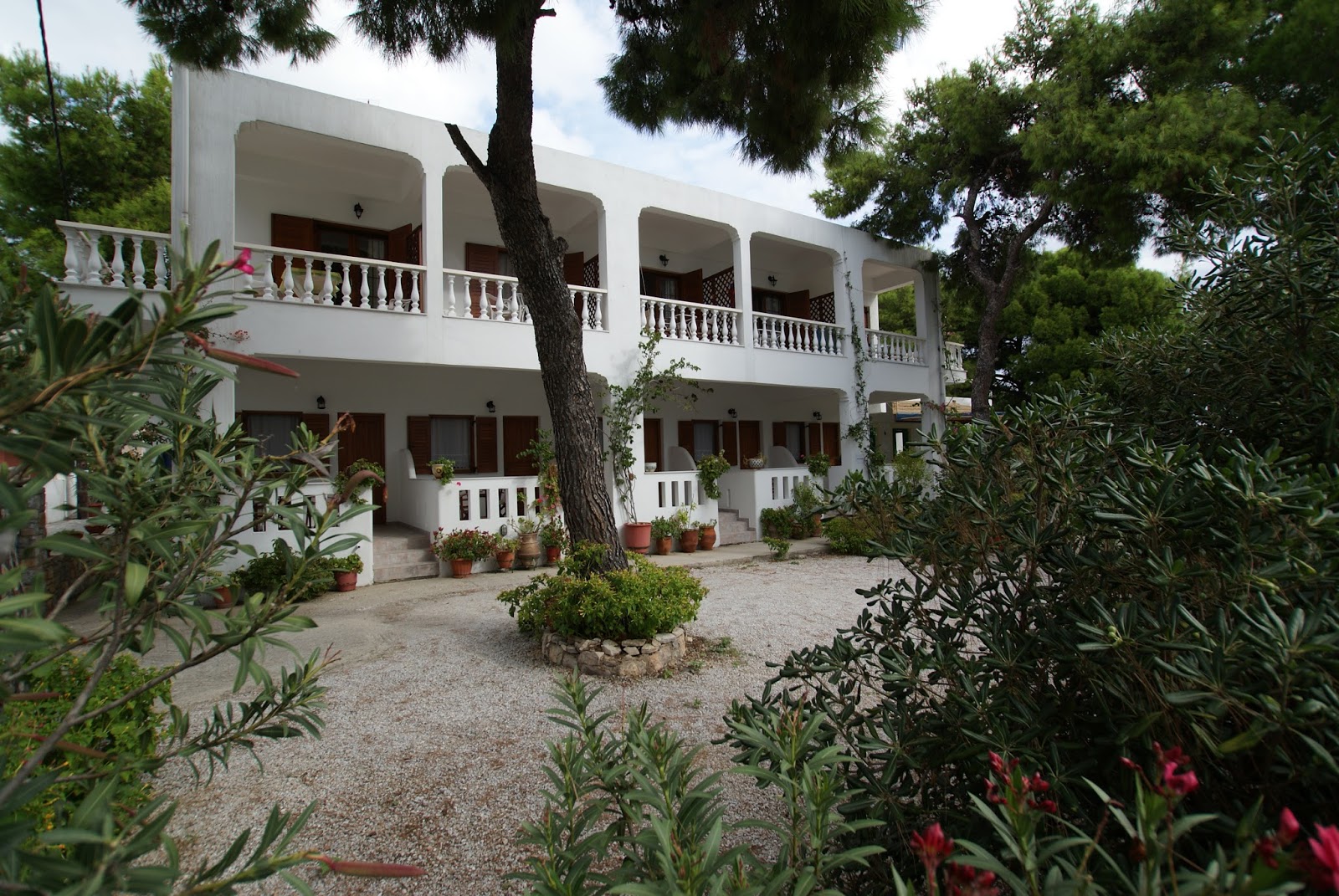 Kavos Hotel