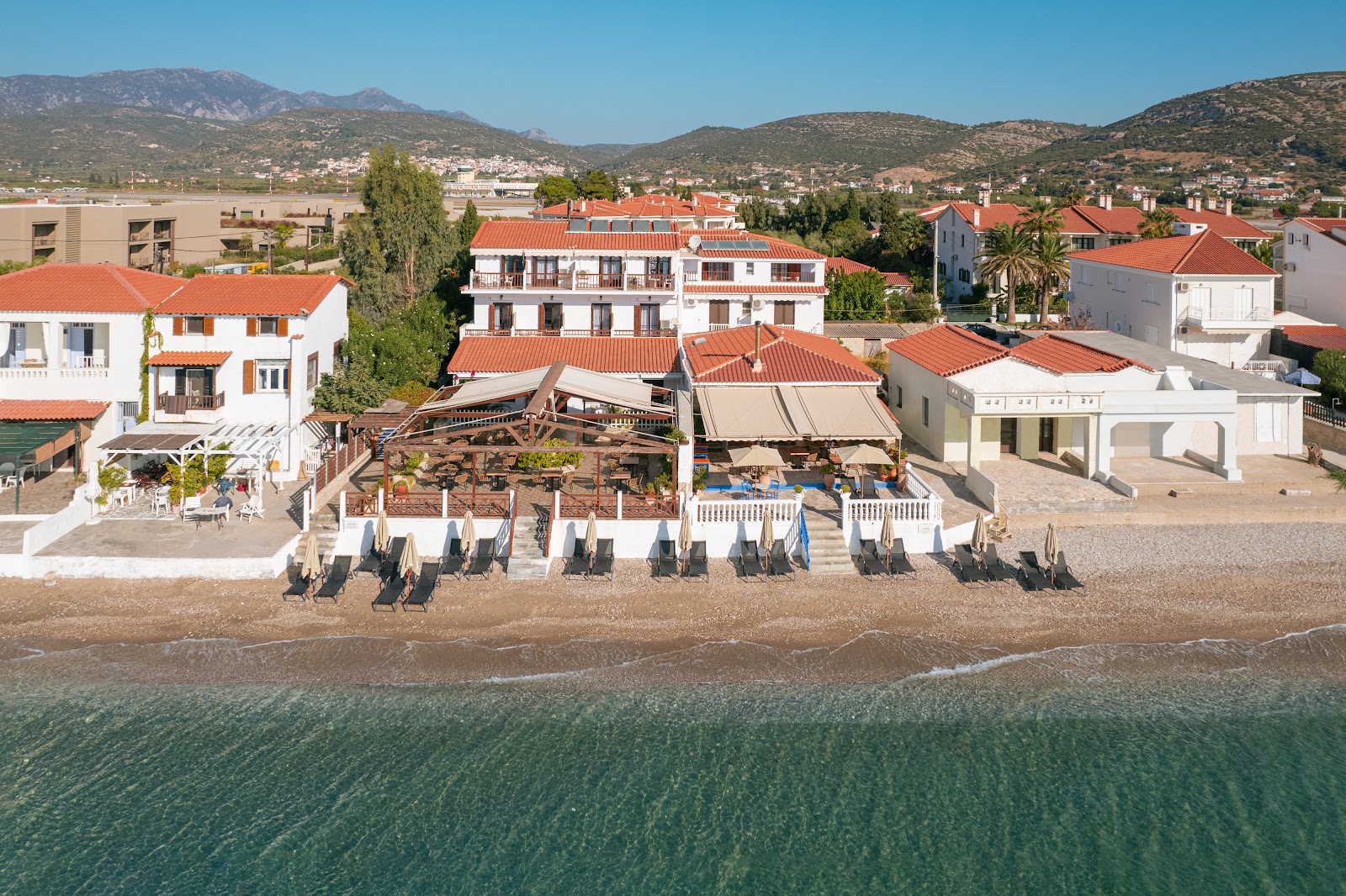 Kouros Bay Hotel