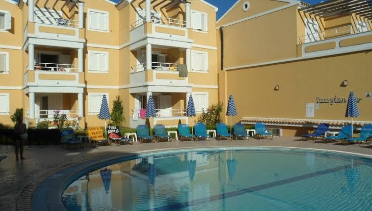 Legends Hotel & Apartments