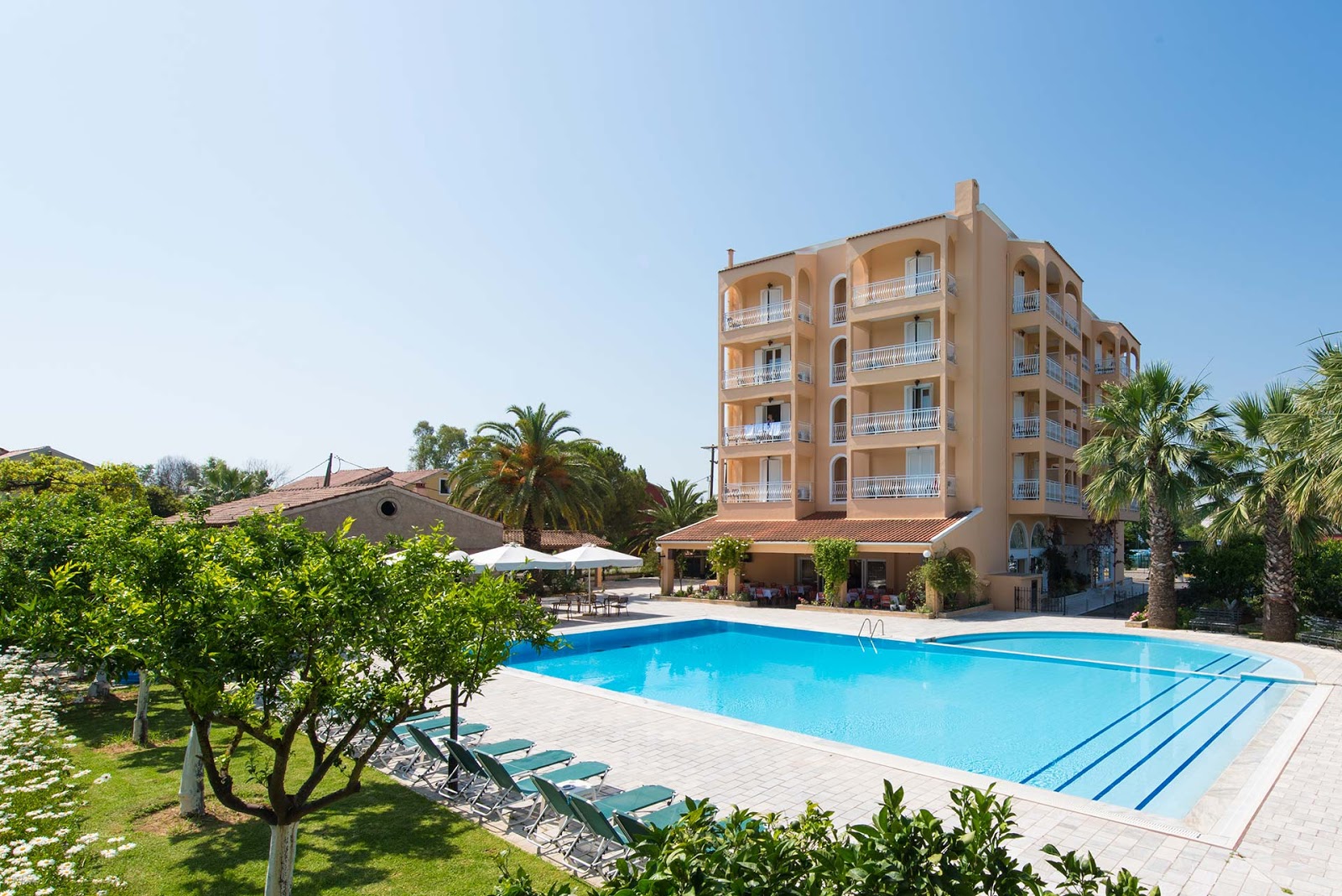 Luxury Villa Tasos /w Pool & Jacuzzi