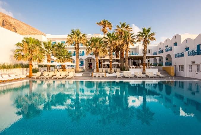 Mar 'n' Mar Crown Hotel and Suites