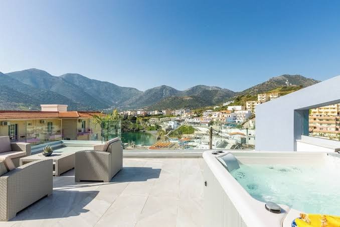 Mira Mare Luxury Residences