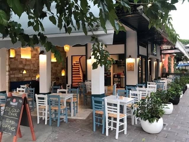 Mira Me Boutique Hotel