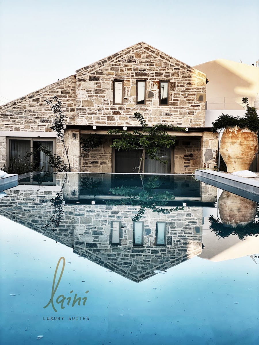 Mythos Studios Apartments