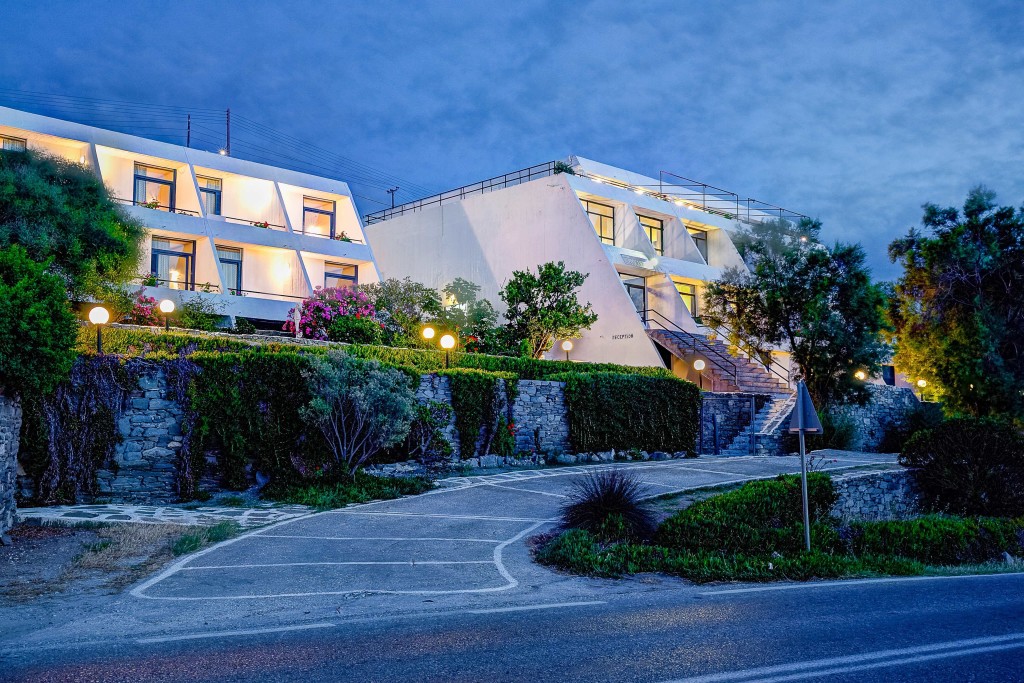 Naoussa Hotel Paros by Booking Kottas