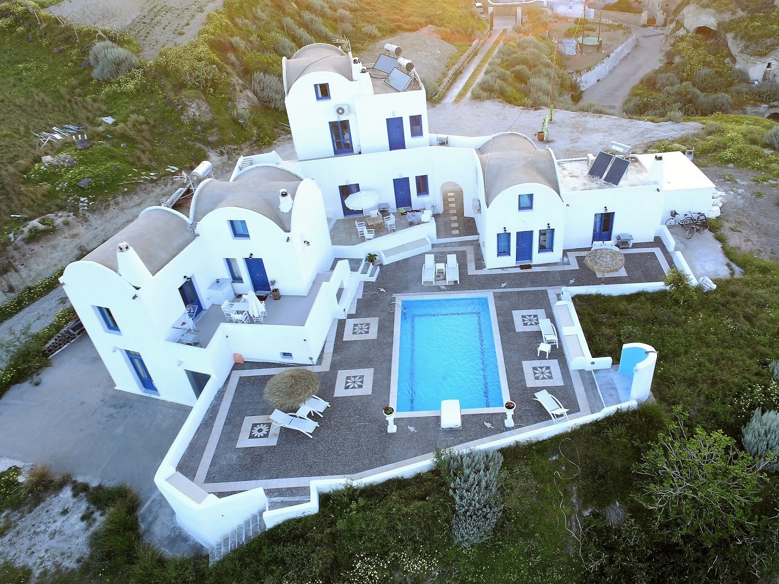 OIA UNIQUE HOMES BY K&k