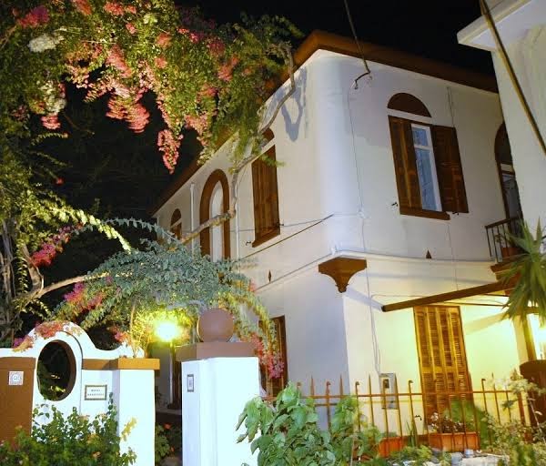 Oktober Down Town Rooms