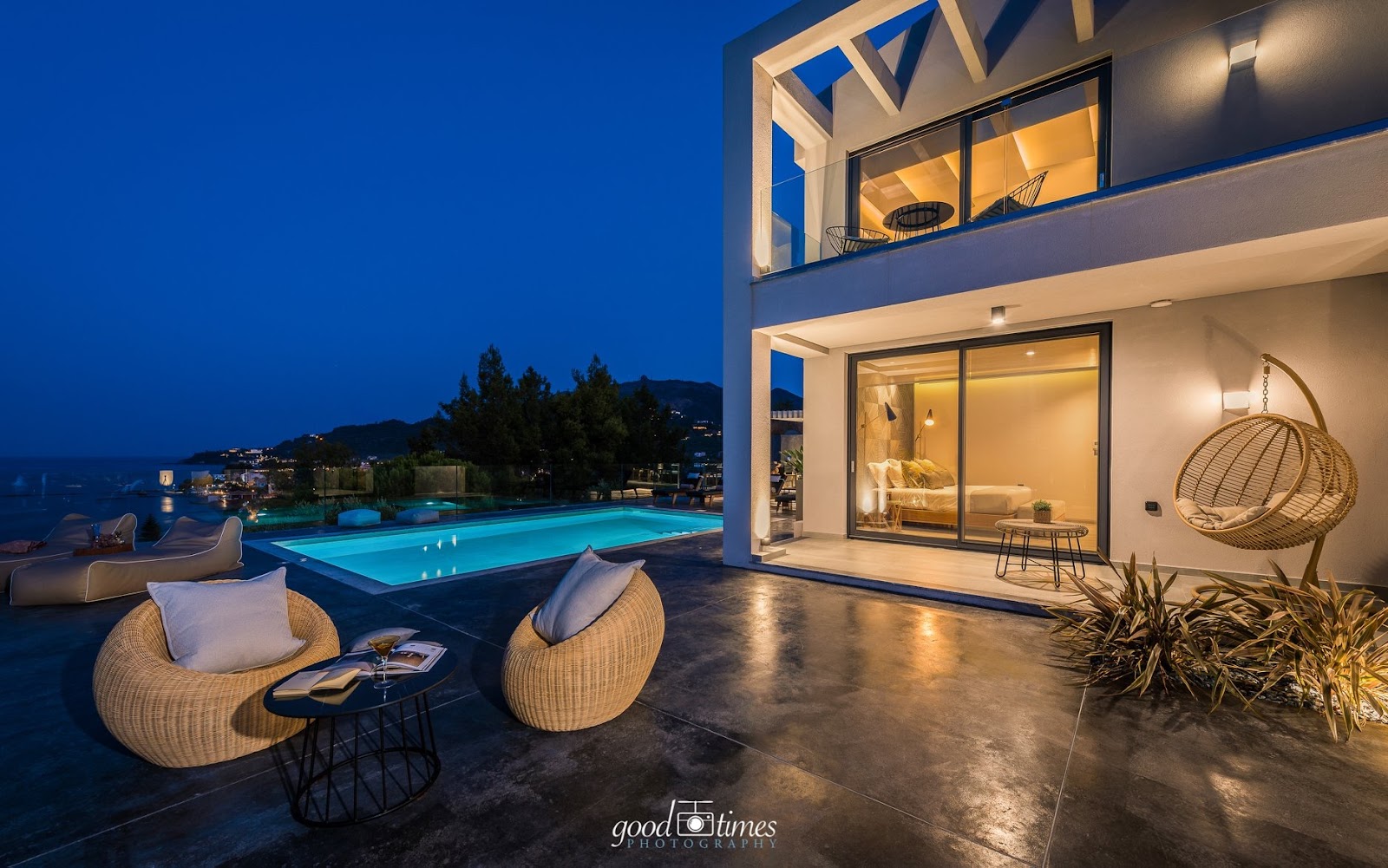 Omnia Luxury Sea view Villa
