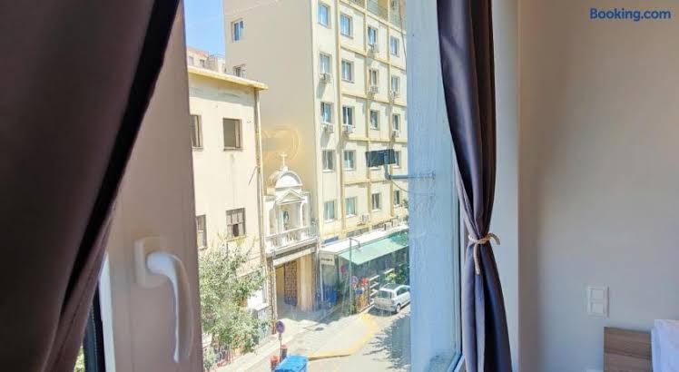 Ototo Stylish Living