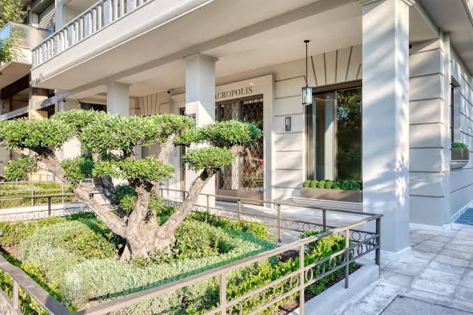 Pagrati Youth Hostel