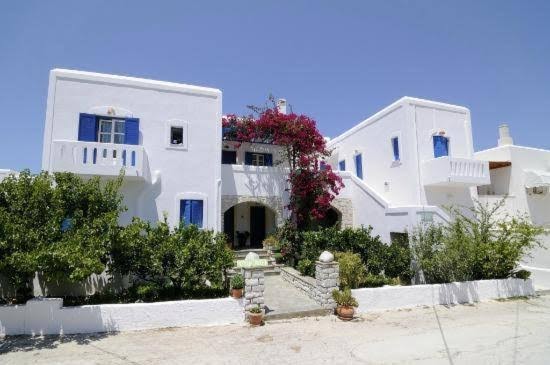 Paros Palace suites