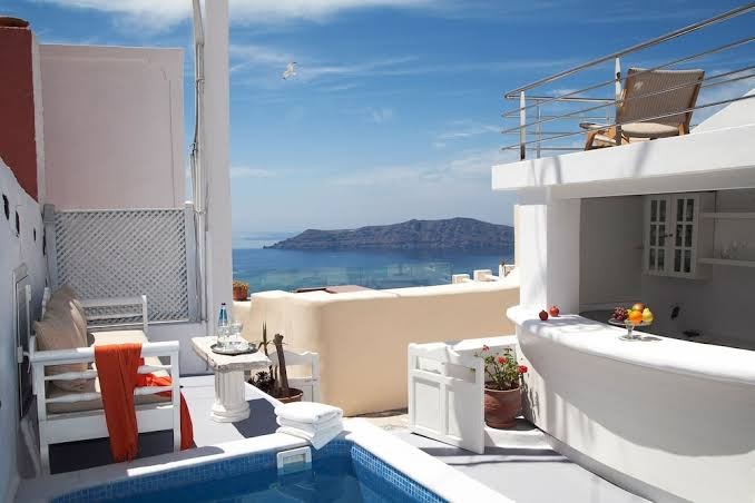 Pearl On The Cliff Hotel & Suites Santorini