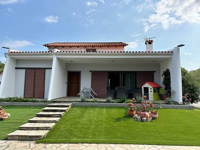 Relaxation, Nature and Sea Near the Airport!