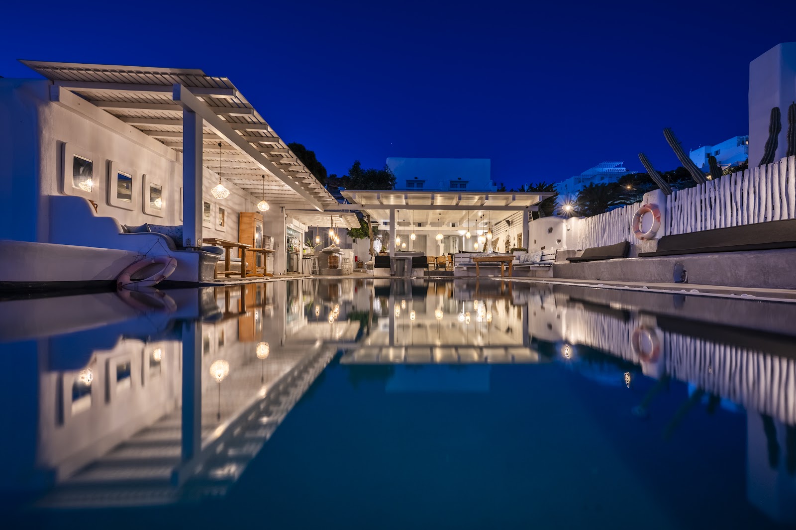 Rhenia Mykonos Hotel & Bungalows