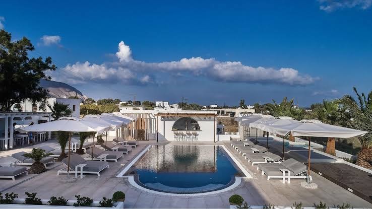 SANTA IRINA LUXURY SUNNY LOFTS