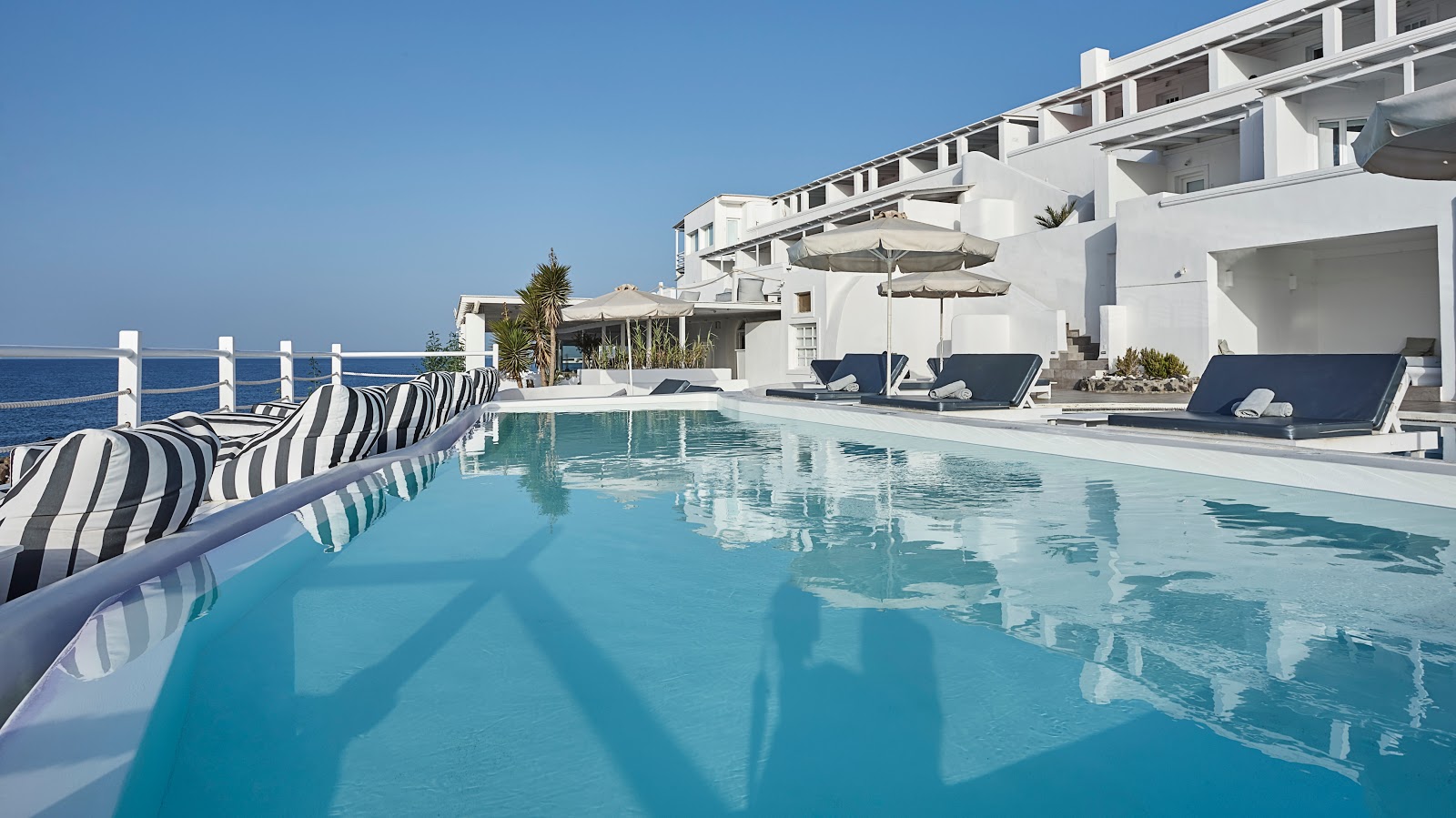 Sea Sound White Katikies