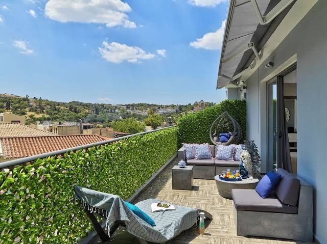 Soph & Chris Northern Backpackers