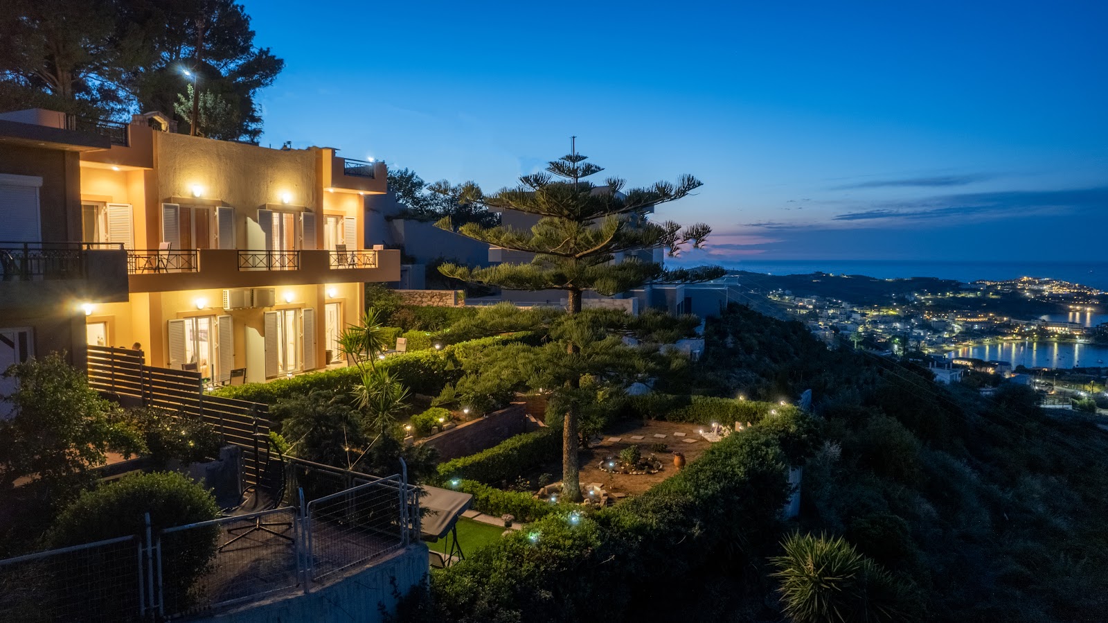 Spiros-Soula Thematic Suites & Family Hotel-Apartments