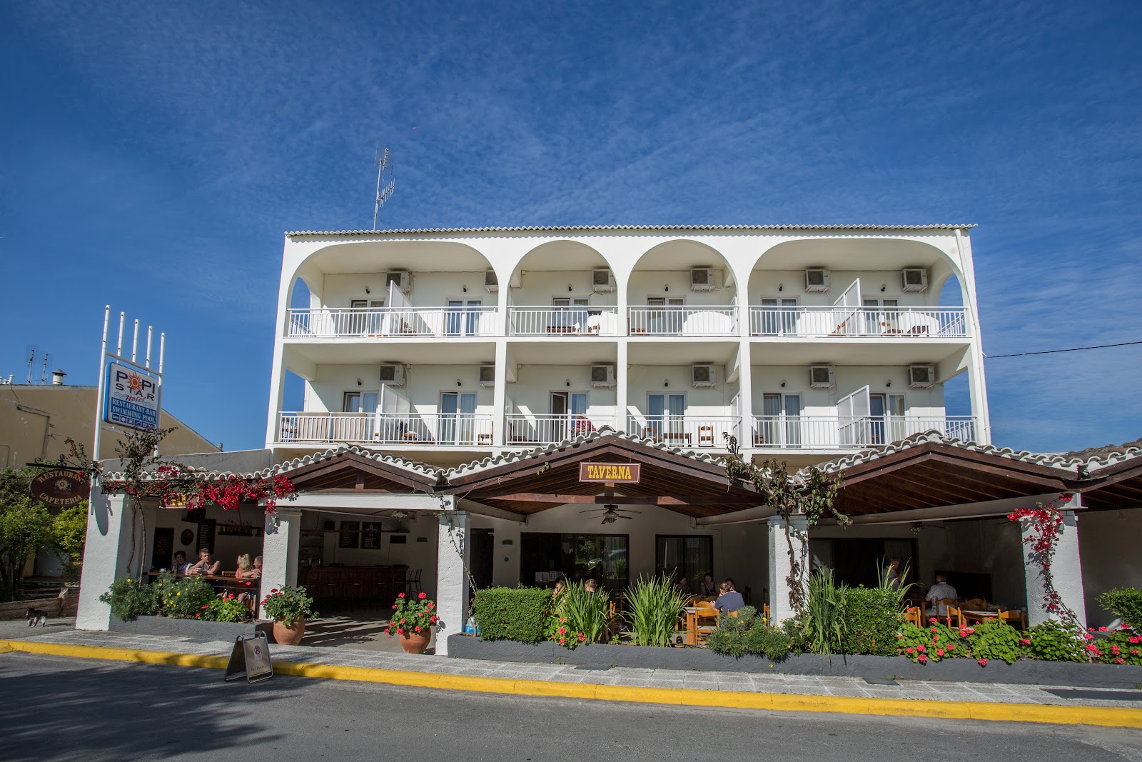 Spiti Nikos Apartments