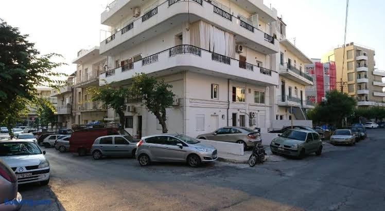 The Pal Living In a Concept