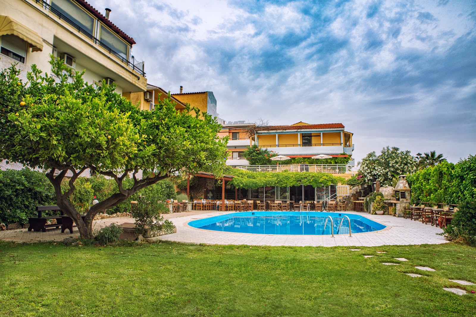 The Santo George Beach Resort