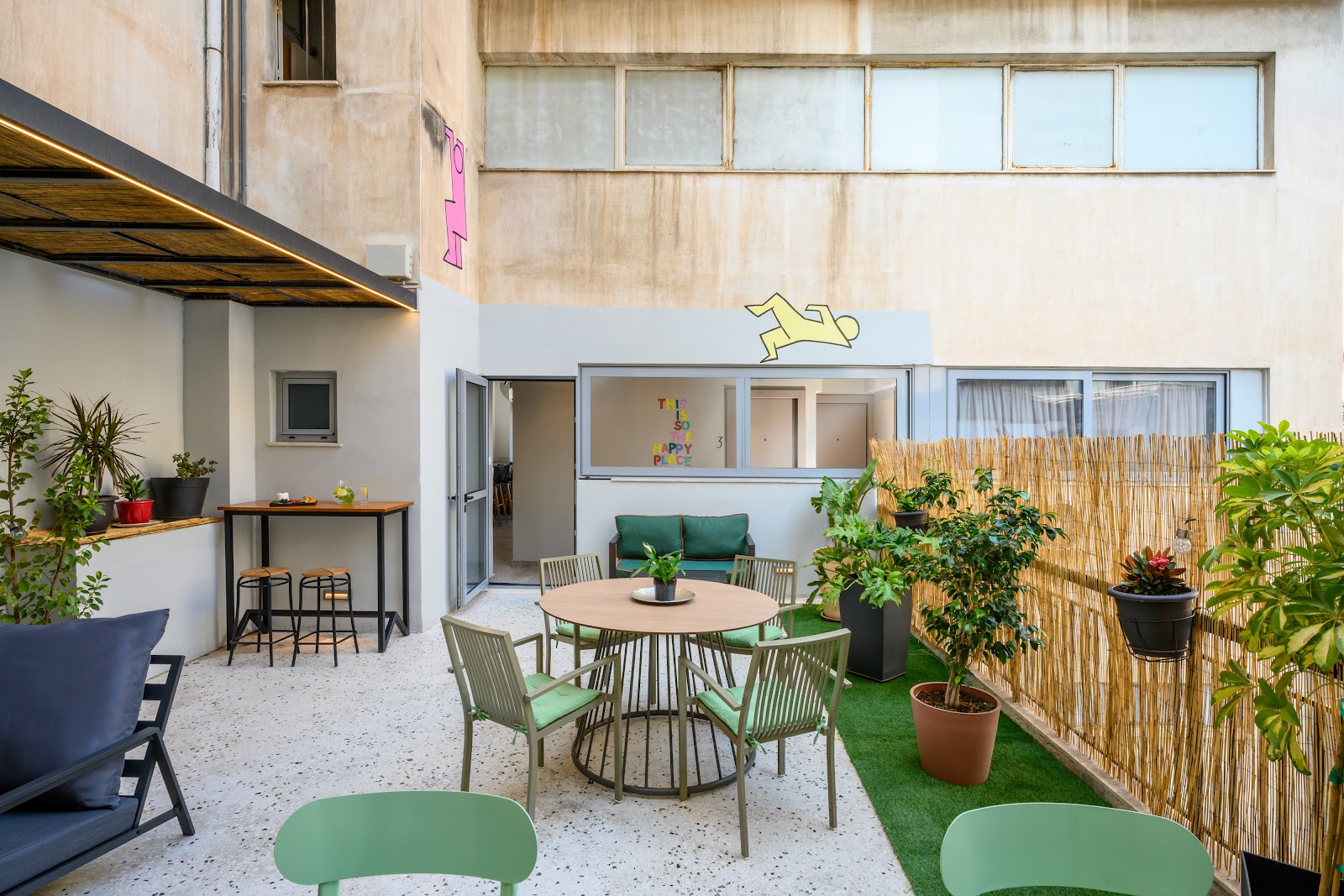 ToStay-Unique apartment hotel in Athens center!
