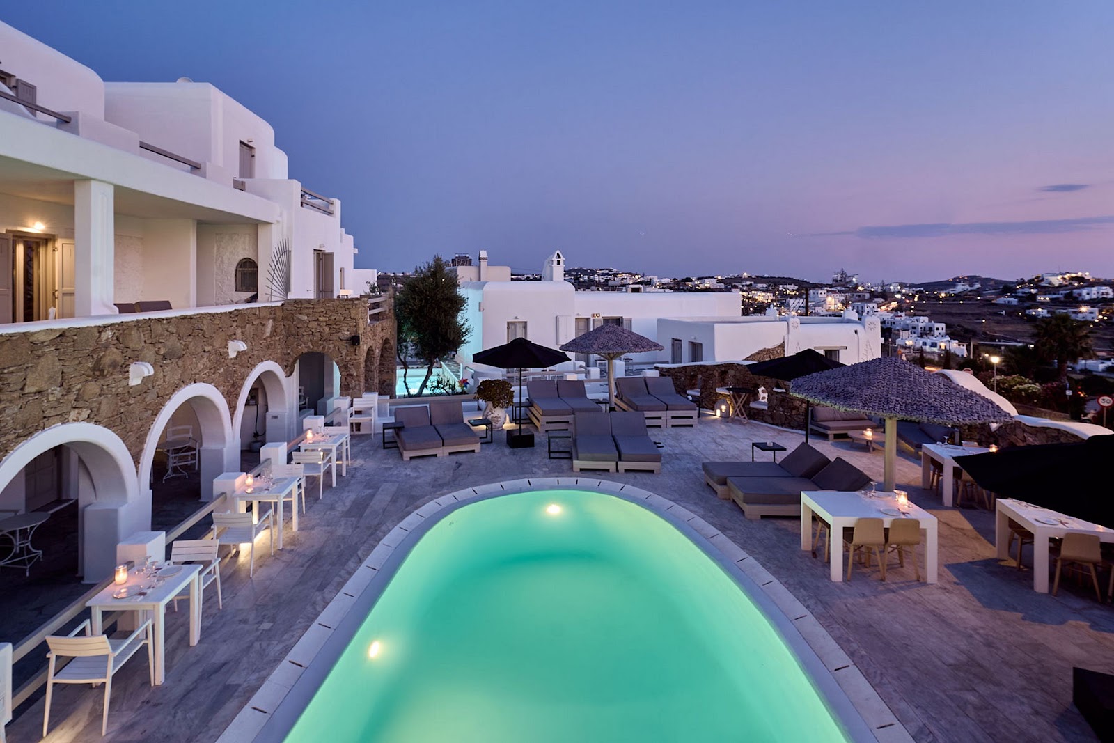 VRACHOS SUITES MYKONOS